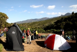 Dzień 2: Machame Hut do Shira