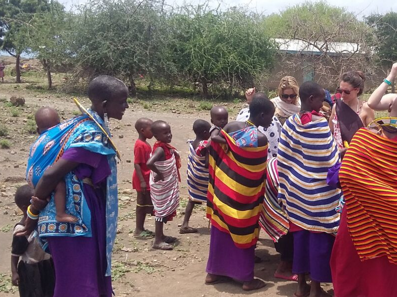 Wycieczka po wiosce Masajów